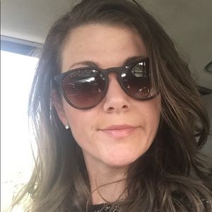 Meet your Posher, Jamie